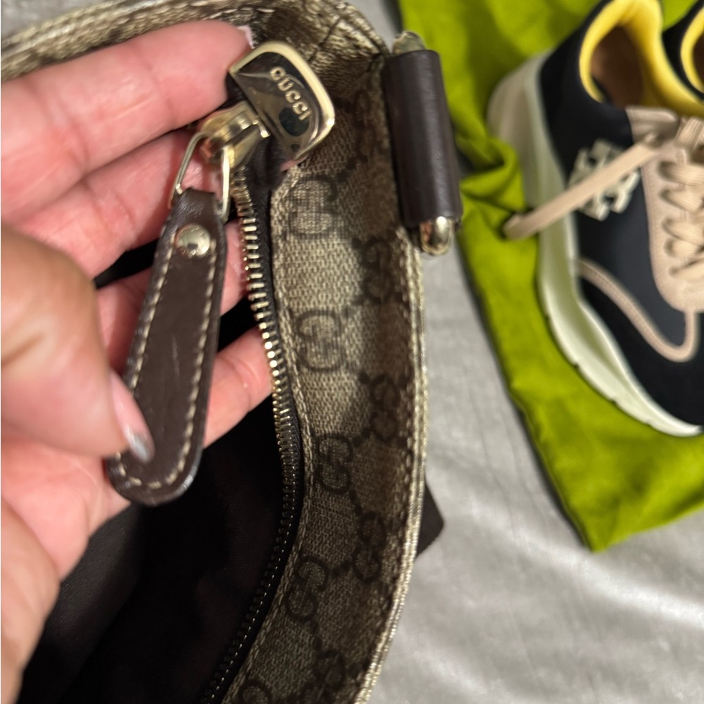 Gucci Beige and Dark Brown Crossbody Bag - Picture 10 of 10